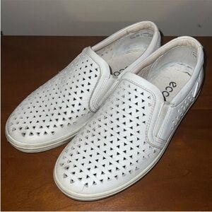 Ecco | Women’s Size 4 White Perforated Slip-On Leather Sneakers